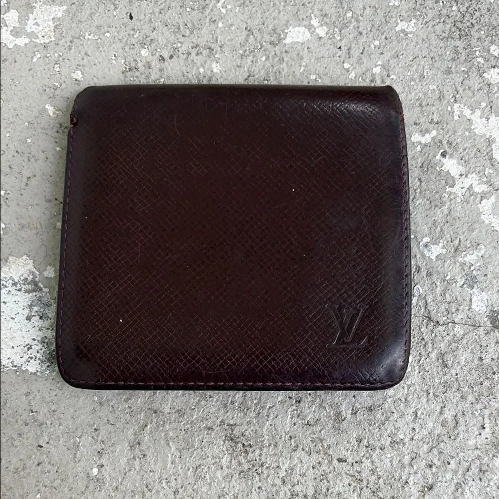 Vintage Louis Vuitton Taiga leather wallet